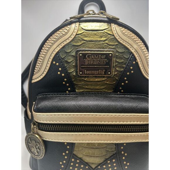 Loungefly Game Of Thrones Queen Cersei Armor Mini Backpack Limited Edition NWT - Picture 4 of 16